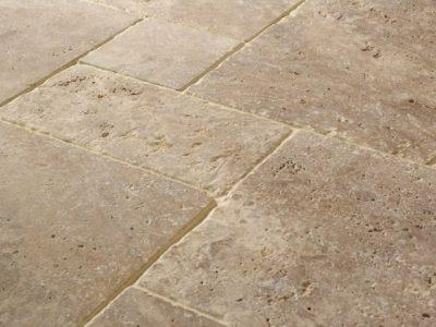 NoceTravertine-main-2-600x420